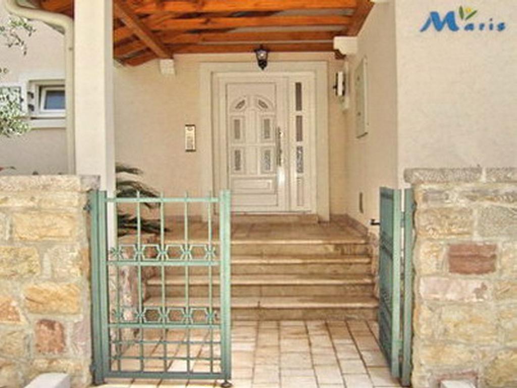 Apartments Maris Petrovac Bilik gambar
